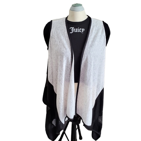 Dolcezza Black-White Open Front Sleeveless Cardigan Size Medium - Picture 1 of 6